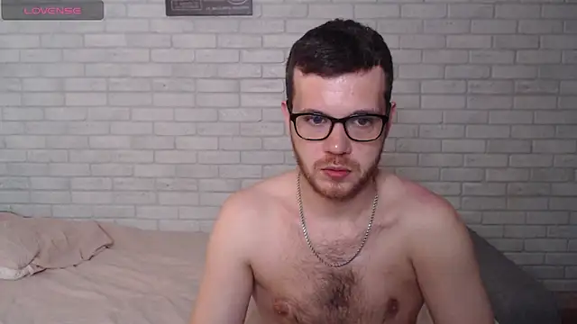 Alexxx horny online show from July 17, 6:24 pm