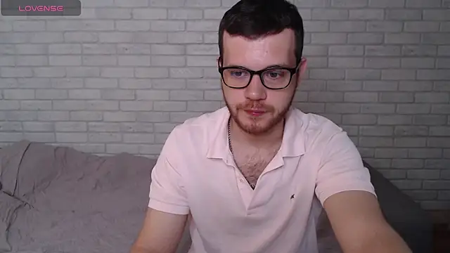 Alexxx horny online show from July 21, 7:32 am