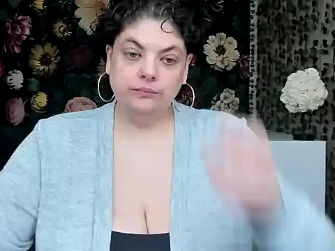 Snapshot of Exotic-Melons chatting on October 29, 5:04 pm Exotic-Melons online show from October 29, 5:04 pm