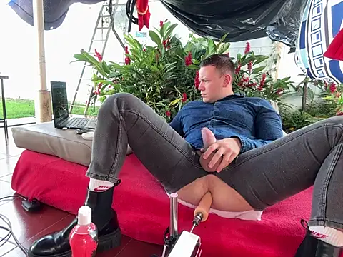 simon and david online show from September 8, 8:41 pm