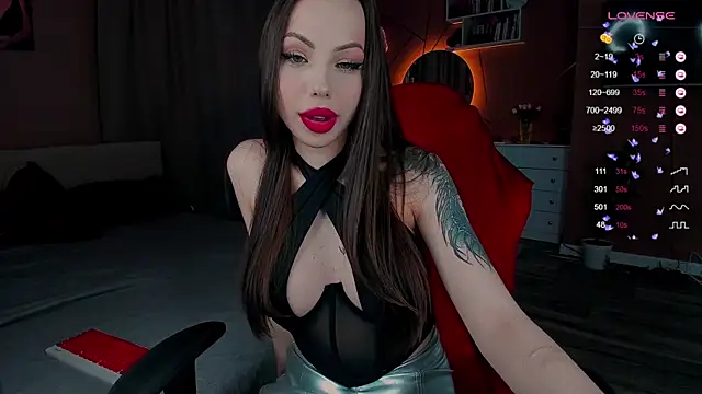 Snapshot of juli_jam chatting on March 14, 7:44 pm juli jam online show from March 14, 7:44 pm