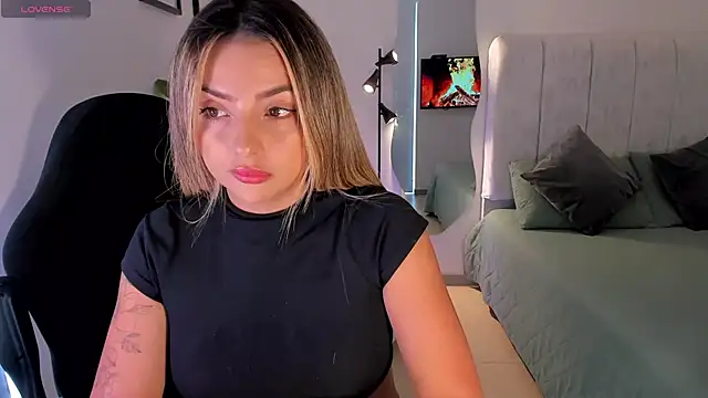 AmyWood online show from March 5, 6:48 pm