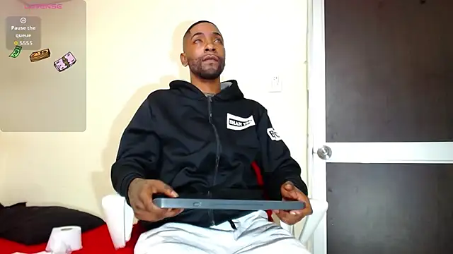 kilian xx online show from October 31, 3:40 am