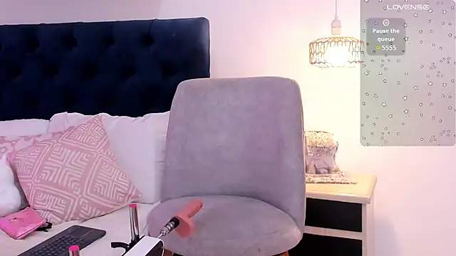 Snapshot of Dulce_andrea__ chatting on June 18, 3:29 am Dulce andrea online show from June 18, 3:29 am