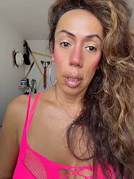 Snapshot of YOURSDEBORA chatting on May 28, 6:16 pm YOURSDEBORA online show from May 28, 6:16 pm
