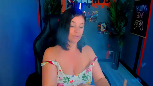 AnaMills online show from July 28, 6:20 pm