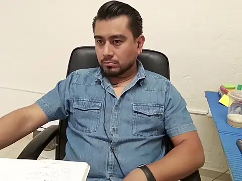 youmanhorny online show from July 13, 7:16 pm