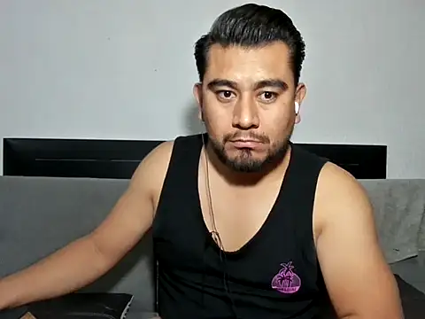 youmanhorny online show from July 14, 2:27 am