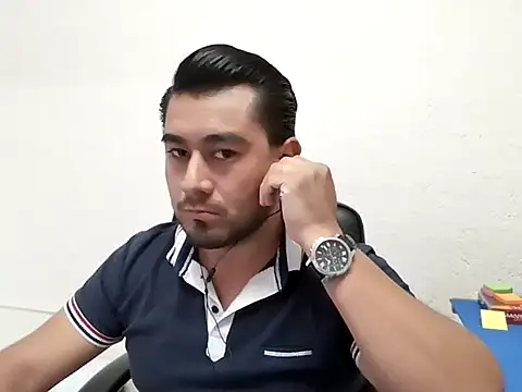 youmanhorny online show from July 27, 5:20 pm