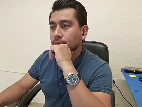 youmanhorny online show from July 31, 6:51 pm