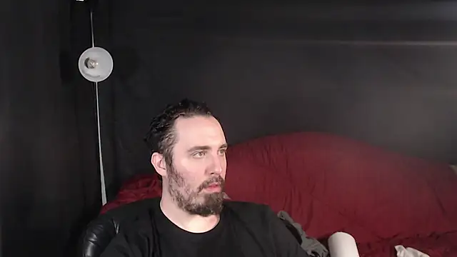 Snapshot of Metalstud chatting on March 3, 9:15 pm Metalstud online show from March 3, 9:15 pm