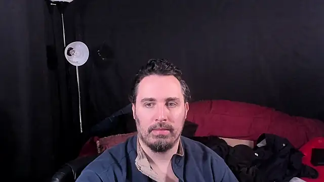 Metalstud online show from December 19, 2:40 am