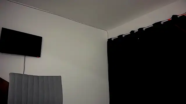 Snapshot of MarcellaGriffin chatting on November 6, 12:00 am MarcellaGriffin online show from November 6, 12:00 am