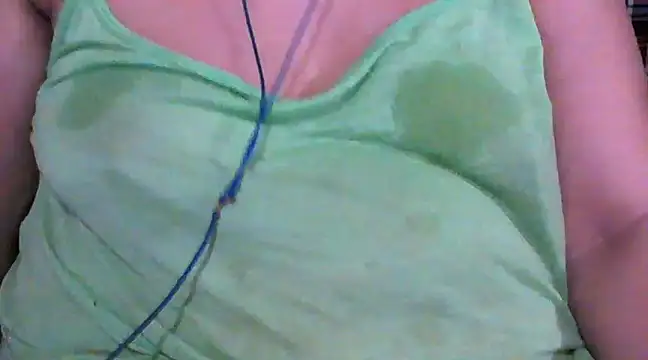 Snapshot of giga-bite chatting on February 18, 7:30 pm giga-bite online show from February 18, 7:30 pm