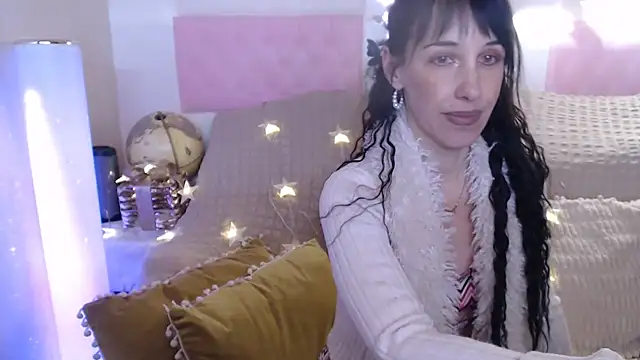 -carla- online show from December 26, 8:28 am