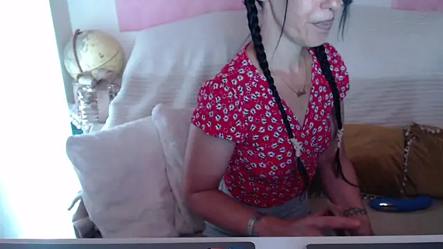 -carla- online show from August 1, 5:18 am