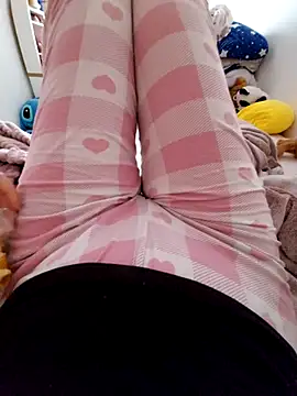 lolyforyou online show from March 13, 9:10 am