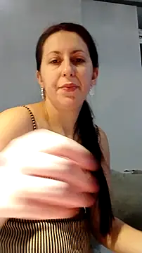 lolyforyou online show from December 15, 8:18 am