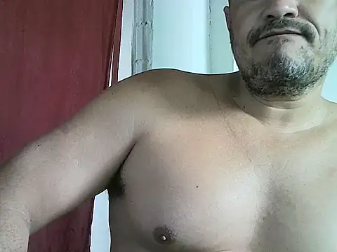 Snapshot of tarra122 chatting on June 2, 3:36 pm tarra122 online show from June 2, 3:36 pm