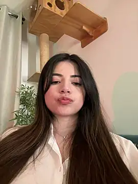 Snapshot of missani chatting on May 30, 12:41 am missani online show from May 30, 12:41 am