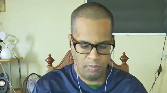 thesugar32 online show from February 11, 12:27 pm