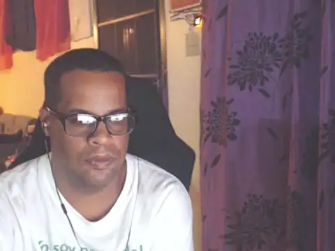 thesugar32 online show from October 9, 2:09 am