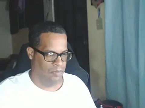 thesugar32 online show from February 3, 2:53 am