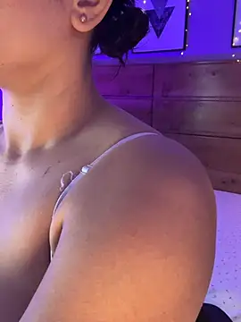 mahia queen online show from July 30, 11:31 am