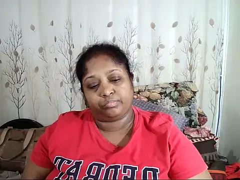Snapshot of Indiantasha chatting on October 23, 4:06 pm Indiantasha online show from October 23, 4:06 pm