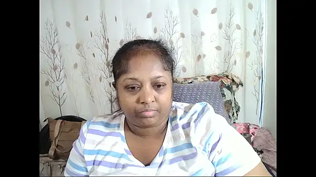 Snapshot of Indiantasha chatting on November 6, 4:08 pm Indiantasha online show from November 6, 4:08 pm