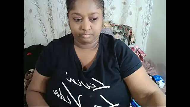 Snapshot of Indiantasha chatting on November 27, 11:23 am Indiantasha online show from November 27, 11:23 am