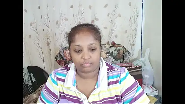 Snapshot of Indiantasha chatting on May 23, 8:07 am Indiantasha online show from May 23, 8:07 am