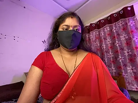 Snapshot of Love_4Sex chatting on May 28, 2:09 am Love 4Sex online show from May 28, 2:09 am