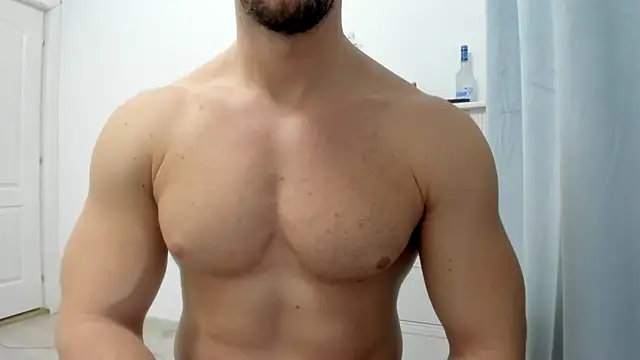 woolfiie online show from February 8, 9:40 pm