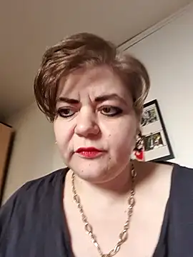 cindybbwsquirt online show from March 7, 5:29 am