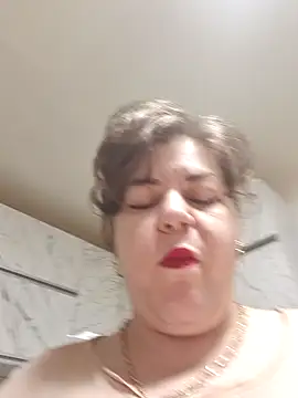 Snapshot of cindybbwsquirt chatting on June 3, 4:37 am cindybbwsquirt online show from June 3, 4:37 am