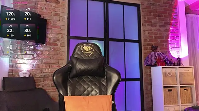 Snapshot of mary_sweet_hart chatting on October 4, 9:24 pm mary sweet hart online show from October 4, 9:24 pm