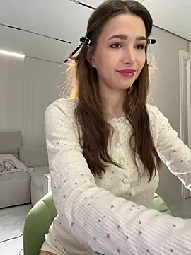 Snapshot of stefannichka chatting on October 31, 4:24 am stefannichka online show from October 31, 4:24 am