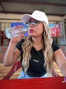 DIANITA 1988 online show from January 19, 4:14 pm