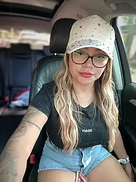 DIANITA 1988 online show from January 19, 7:58 pm