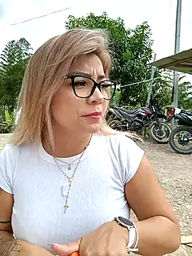 DIANITA 1988 online show from February 23, 7:38 pm