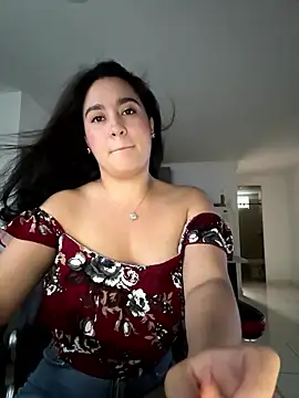 Snapshot of Nina_lovi chatting on January 14, 10:58 pm Nina lovi online show from January 14, 10:58 pm