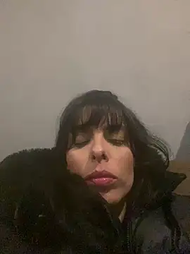 Sarah-safada online show from May 31, 2:31 am