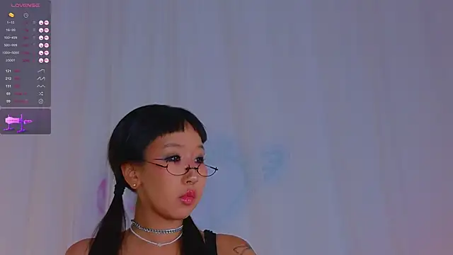 Snapshot of a11yson chatting on November 5, 3:01 pm a11yson online show from November 5, 3:01 pm