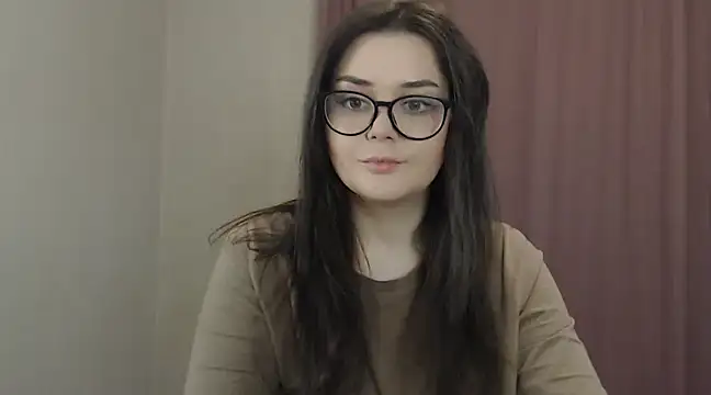 Snapshot of ohhhMie chatting on March 22, 4:47 pm ohhhMie online show from March 22, 4:47 pm