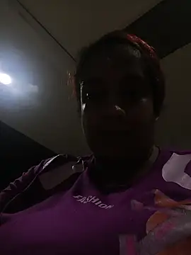 Snapshot of AbellaLizz chatting on May 21, 2:51 am AbellaLizz online show from May 21, 2:51 am