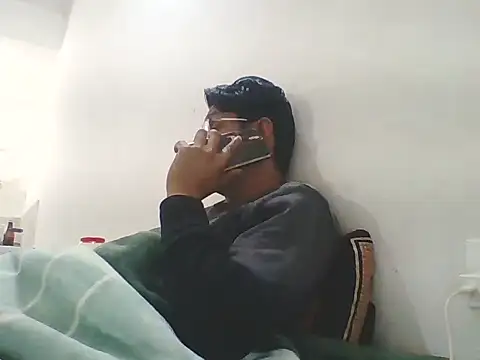 Snapshot of Kumarjay330 chatting on November 26, 3:24 pm Kumarjay330 online show from November 26, 3:24 pm