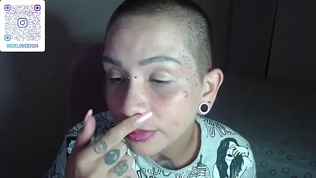 moon cat85 online show from February 9, 3:00 am