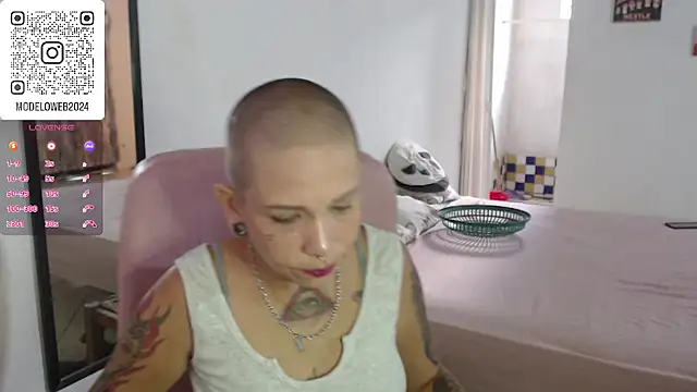 moon cat85 online show from March 16, 4:56 pm