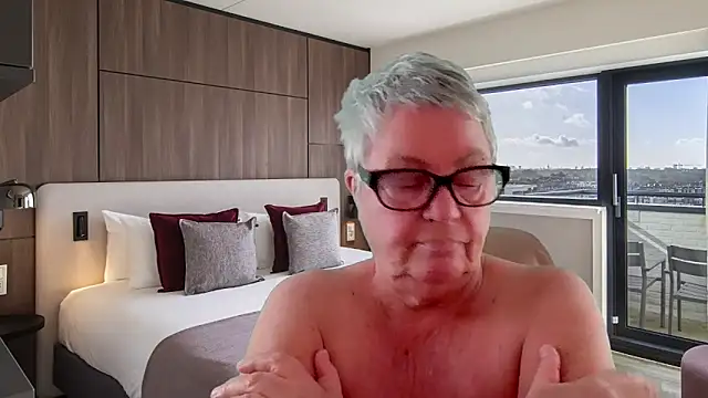 Snapshot of GrannyChrissy68 chatting on June 1, 12:40 pm GrannyChrissy68 online show from June 1, 12:40 pm